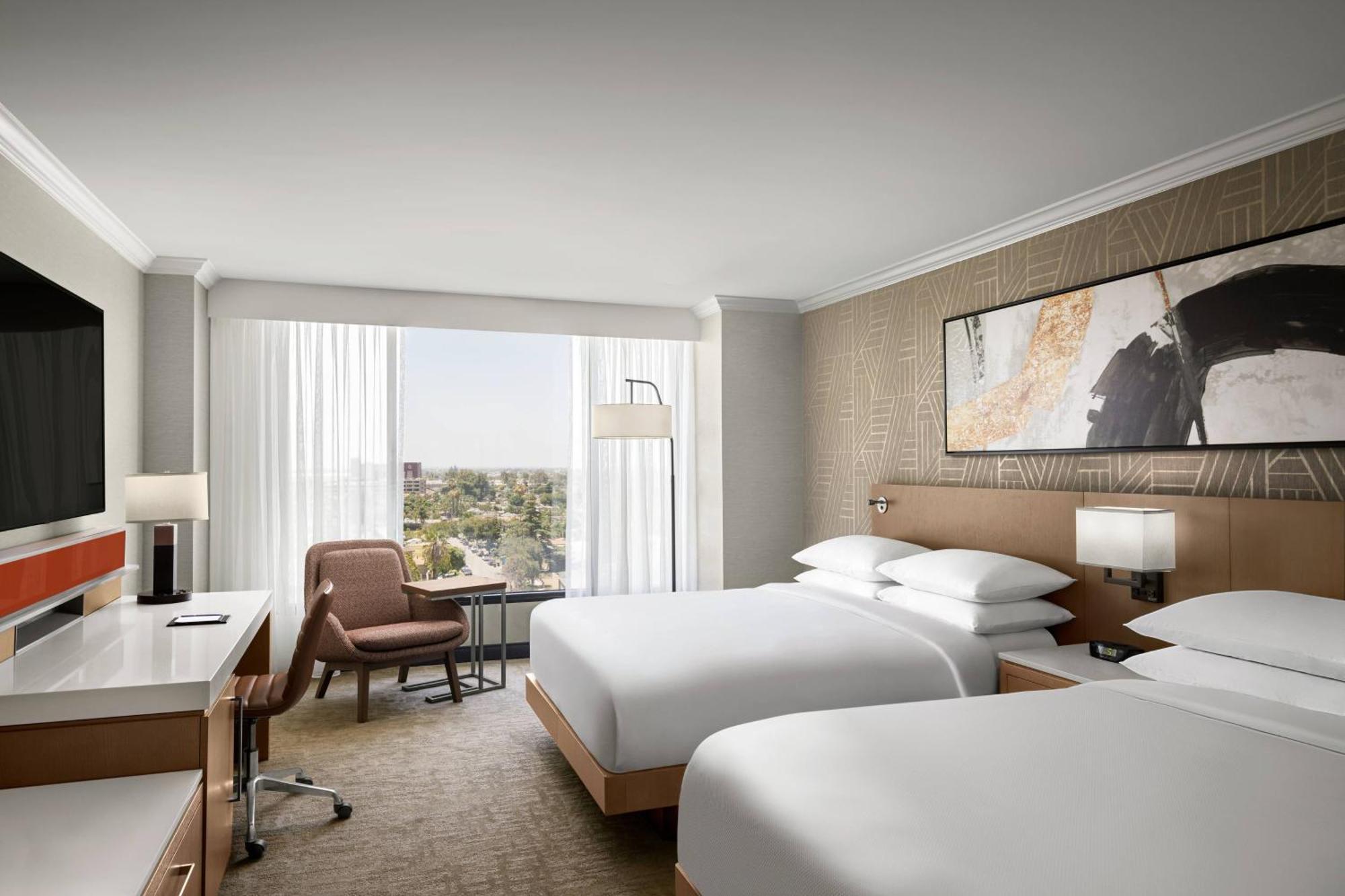Delta Hotels By Marriott Anaheim Garden Grove Exteriör bild